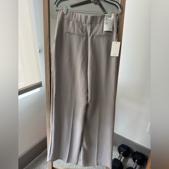 Aritzia Wilfred Limitless Pant in Blush Grey - Picture 2 of 4